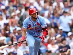 Joshua Báez sale de su slump de 20-0 con otro jonrón
