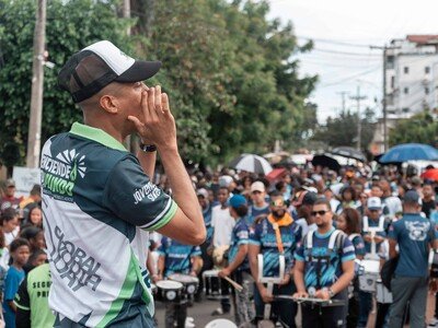 jovenes-adventistas-llevan-esperanza-a-las-calles-en-su-dia-mundial-73705a5a-focus-min0.03-0.42-400-300