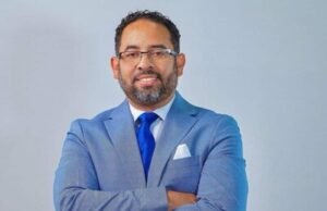 Juan Nova Jr lanza “El Informe Deportivo” por Univision Boston