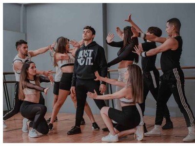 las-clases-de-salsa-reducen-sintomas-depresivos-en-jovenes-adultos-34126293-focus-min0.06-0.51-400-300