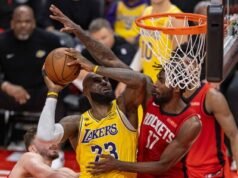 Lakers eliminan a Rockets; Pistons y Raptors igualan sus series