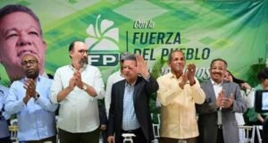 Leonel Fernández lidera asambleas Fuerza del Pueblo