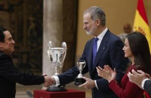 Los reyes de España premian Marileidy Paulino