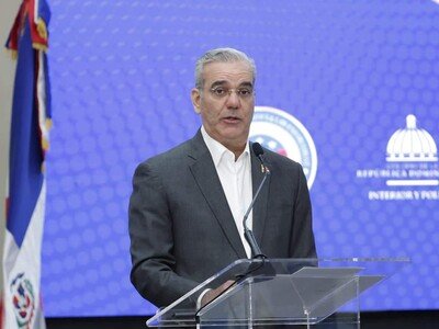 luis-abinader-impulsa-la-investigacion-cientifica-en-la-policia-a3b7d0b4-focus-min0.05-0.53-400-300