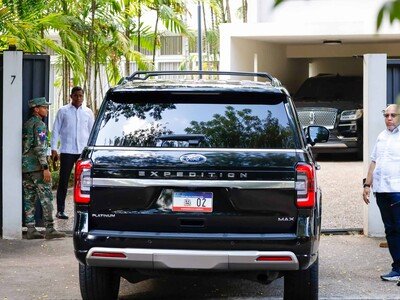luis-abinader-inicia-agenda-de-trabajo-en-santiago-con-autoridades-y-sectores-fc8e5e4c-focus-0-0-400-300