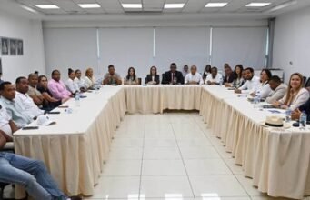 Mesa de trabajo Bayahíbe busca fortalecer el turismo