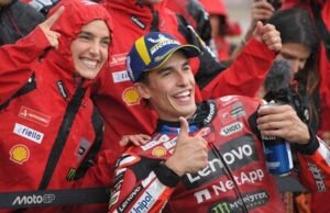 Moto GP: Marc Márquez se impone bajo la lluvia en la carrera esprint