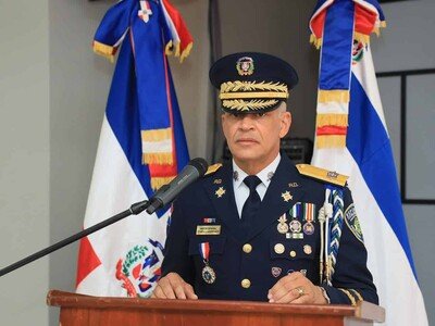 nuevo-director-de-la-policia-se-reune-con-los-mandos-42a08b5e-focus-0-0-400-300