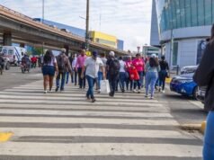 Peatones respetan cruces peatonales del Distrito Nacional