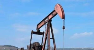 El petróleo de Texas sube y se acerca a los 85 dólares el barril