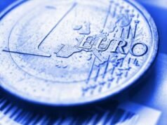 Euro sube ligeramente por expectativas de fin de guerra en Irán