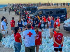 Playa del Trampolín de Ceuta, campamento con 1,500 migrantes