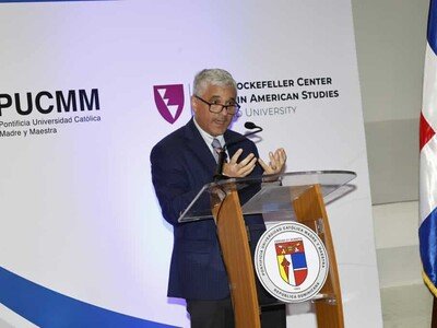 politologo-dice-democracia-mundial-esta-en-peligro-pero-es-resiliente-9717cdc3-focus-min0.1-0.22-400-300