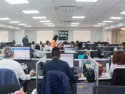 reconocen-a-diario-libre-por-sus-aportes-a-la-comunicacion-24ec48e3-focus-0-0-400-300