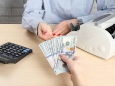 Remesas suben 10.6 % y respaldan apreciación del peso dominicano