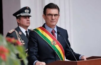 Ley de destitución fiscal general en Bolivia por Rodrigo Paz