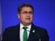 Juez cierra caso por fraude y lavado contra expresidente de Honduras