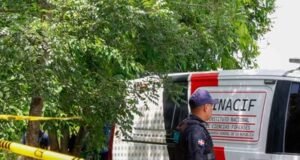 Se entrega acusado de feminicidio en Santiago
