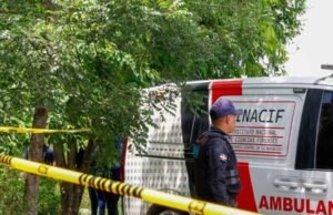 Se entrega acusado de feminicidio en Santiago