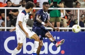 Seducir al público, reto del fútbol en la República Dominicana