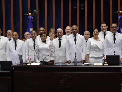 senado-republica-elige-nuevo-bufete-directivo-05ced2ef-focus-0-0-400-300