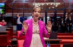 Senadora Ginnette Bournigal sale en defensa de la Policía