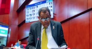 Senadores oficialistas respaldan medidas fronterizas