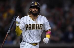 Fernando Tatis Jr. pega dos jonrones