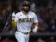 Fernando Tatis Jr. pega dos jonrones