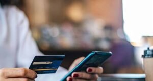 Cae la cantidad de tarjetas de crédito de menor límite