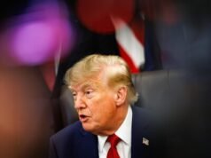 Trump anuncia acuerdo de seguridad con Groenlandia y Dinamarca
