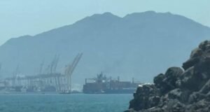 Trump restablece cerco naval a Irán y dice que cobrará 20 %