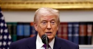 Donald Trump evalúa posibles ataques a Irán, según CBS