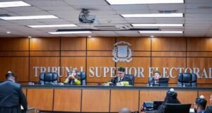 Cuestionan al TSE por no conocer recurso contra resolución de JCE