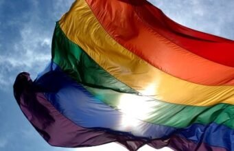 Turquía bloquea cuentas X de grupos feministas y LGBT