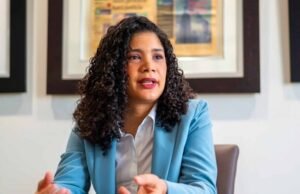 Una joven arquitecta en el diseño de la histórica calle El Conde