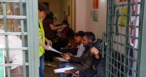 Más del 70 % de solicitantes regularización en España con permiso