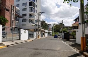 Vecinos de El Condado exigen solución a inundaciones