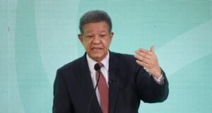 Conferencia de prensa de Leonel Fernández