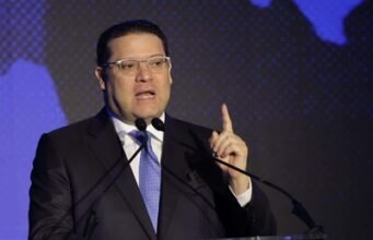 Yayo Sanz Lovatón expresa su apoyo a David Collado