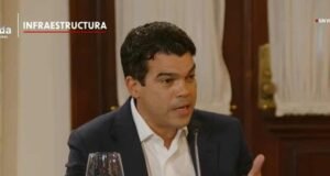 Wellington Arnaud dice que la situación por la sequía es muy difícil
