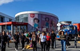 Ocho de cada 10 puestos de trabajo se crearon en la informalidad