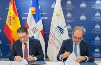 Suscriben acuerdo para atraer empresas españolas