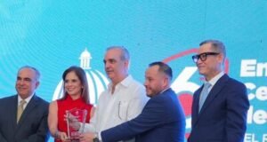 Otorgan varios reconocimientos a AES Dominicana