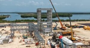 Funcionarios del área eléctrica recorren Manzanillo Gas & Power