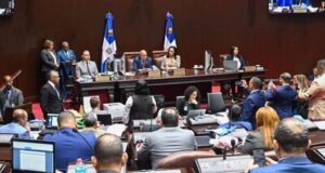 Nómina de empleados de diputados se lleva más de 33 millones al mes