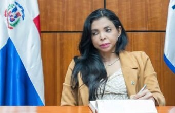 Yeni Berenice lamenta asesinato de Esmeralda Moronta por expareja